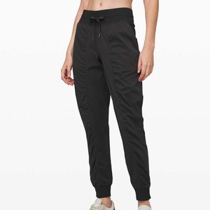 Dance Studio Mid-Rise Jogger Full Length